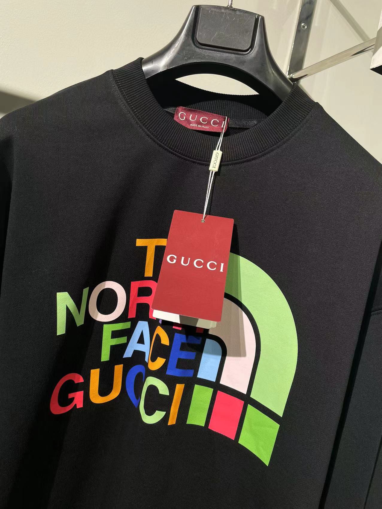 グッチパーカー 志尊淳コピー トップス 純綿 TheNorthFace*Gucciコラボ  プリント 男女兼用 ブラック_4