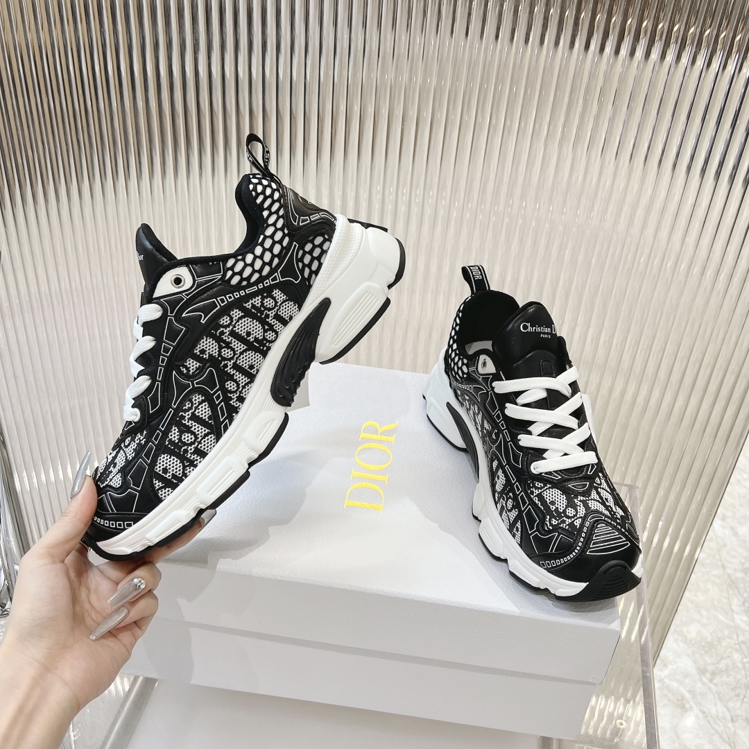 dior id スニーカースーパーコピー シューズ 日常 ランニング 運動 歩きやすい 柔軟 通気性いい ブラック_4