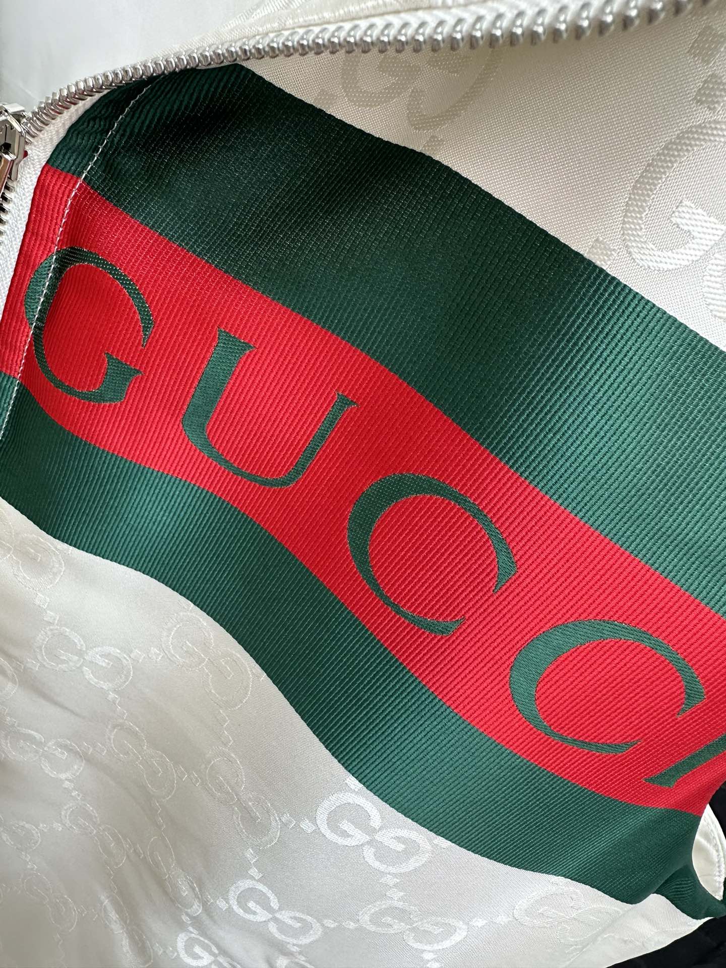 gucci ムートン ジャケットコピー トップス 無袖 ジレー フード付き メンズ ダウンジャケット_9