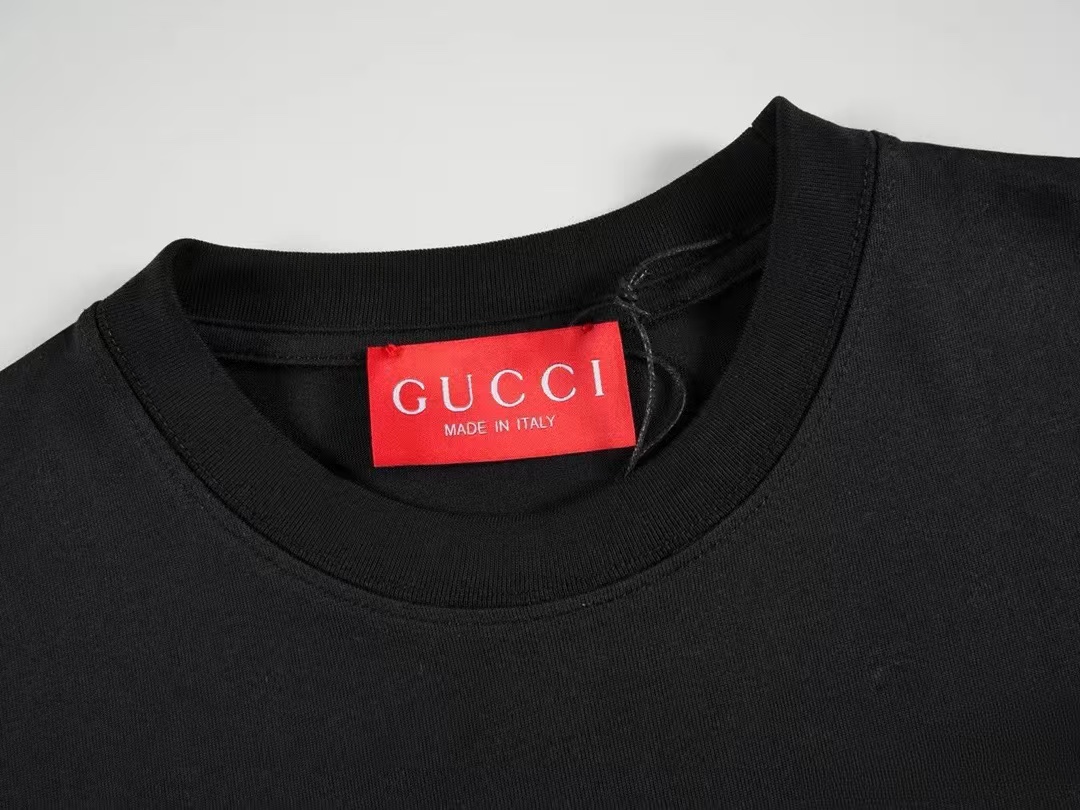 夏新作品 gucci の t シャツ激安通販 半袖トップス プリント 純綿 シンプル ブラック_3