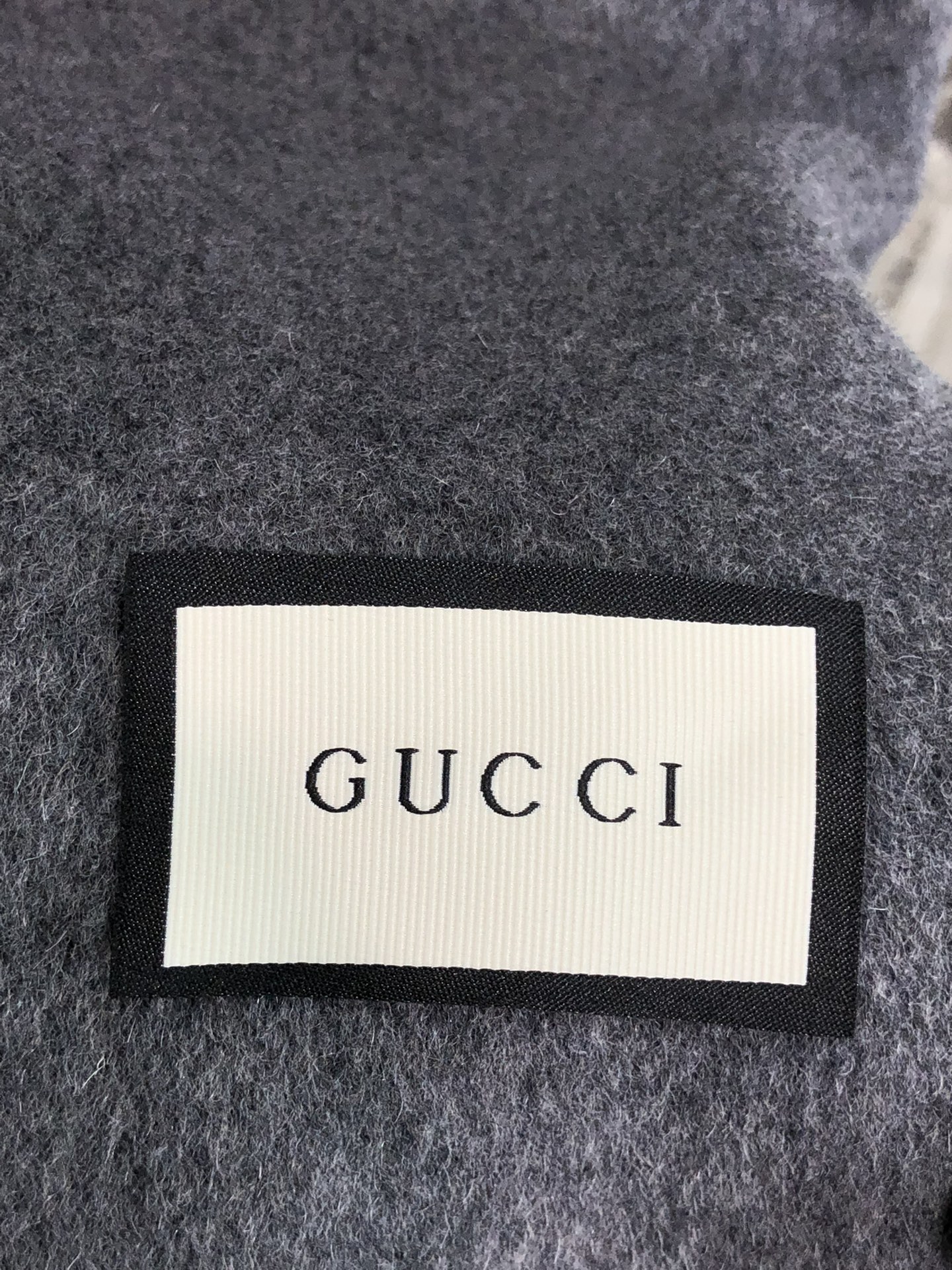 防寒性に優れたgucci ムートン ジャケット偽物 ロングコート ウール 高品質 柔軟 暖かい グレイ_8