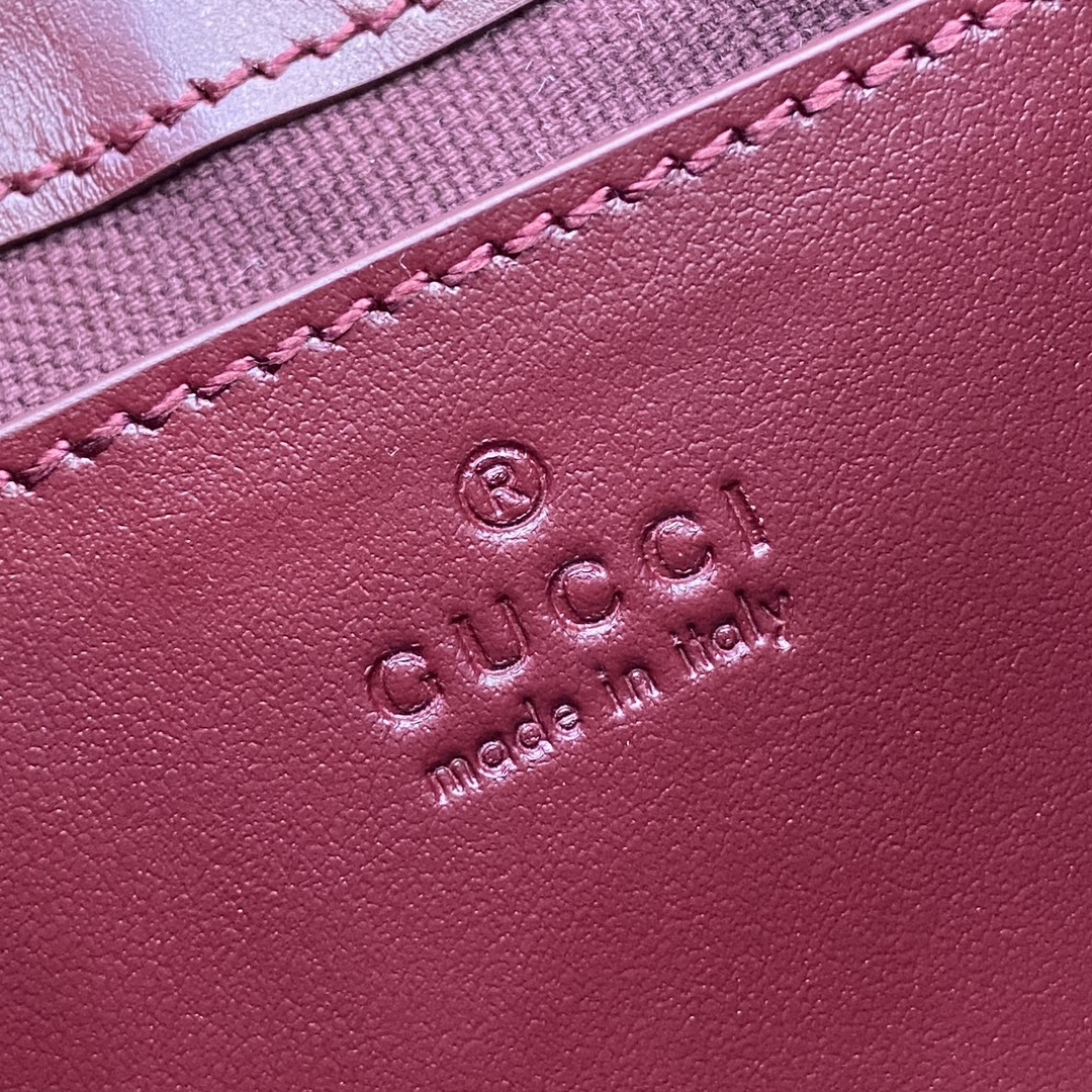 gucci バックコピー チェーンバッグ ハイドバッグ レザー 牛革 シンプル 花柄 818763 レッド_12