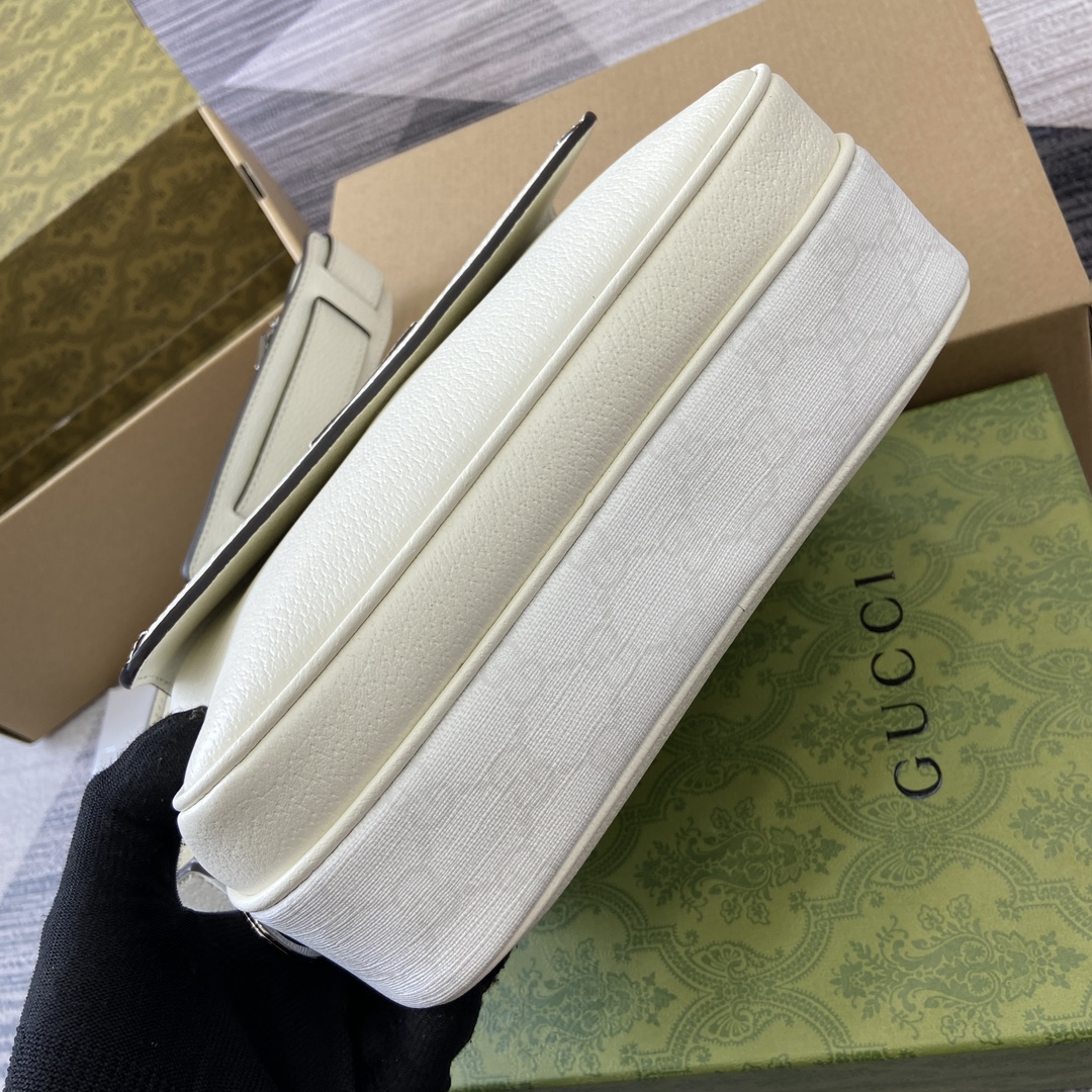 gucci バック パックスーパーコピー 斜め掛けバッグ レザー 牛革 優雅 795464 ホワイト_7