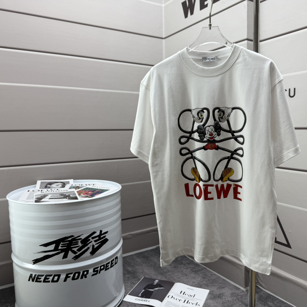 お得品‼ロエベtシャツ サイズスーパーコピー トップス 純綿 半袖 シンプル 柔軟 プリント ホワイト_1