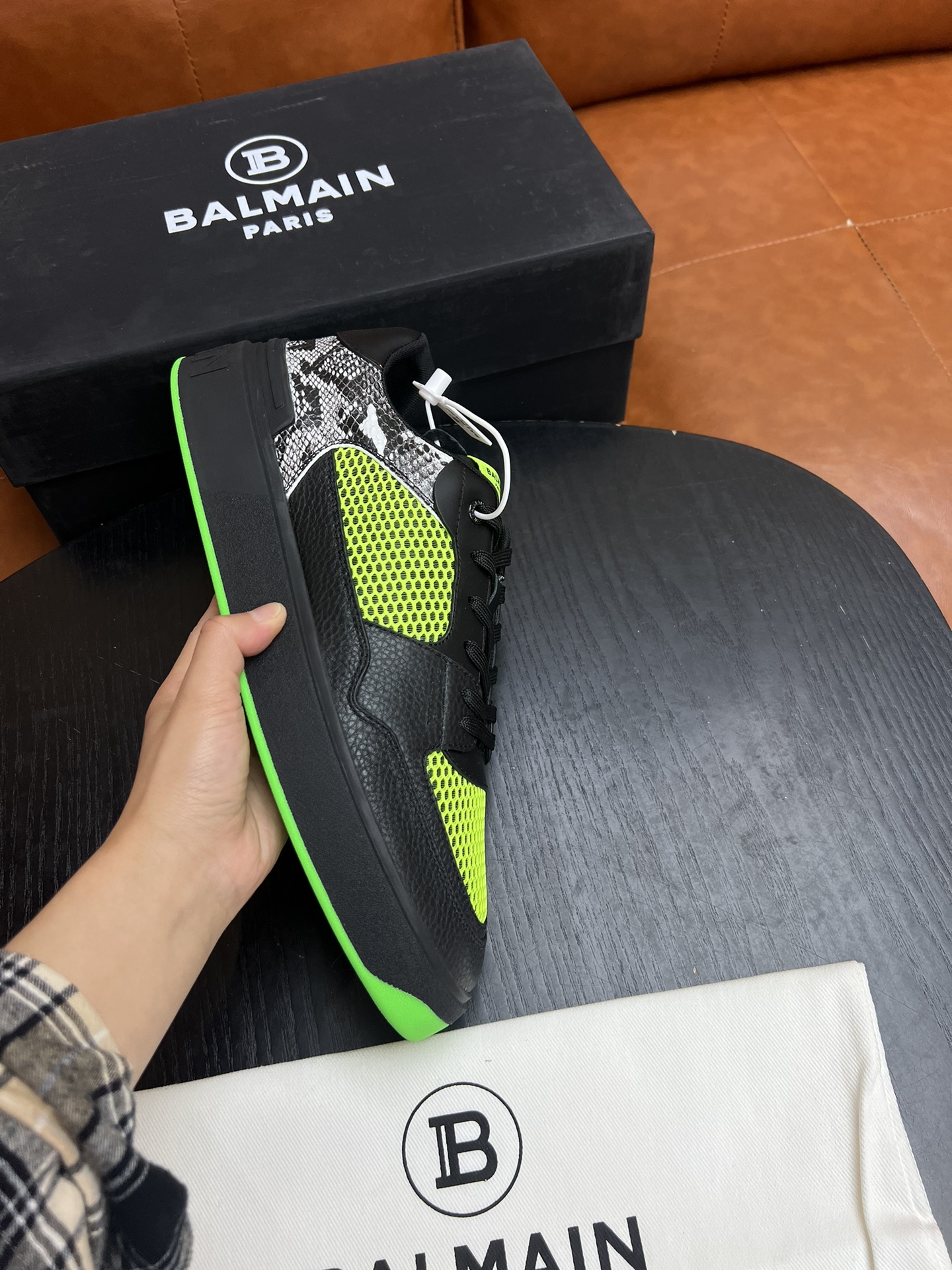 BALMAIN スニーカー バルカナイズコピー カジュアルシューズ 運動 ランニング 高品質 グリーン_3