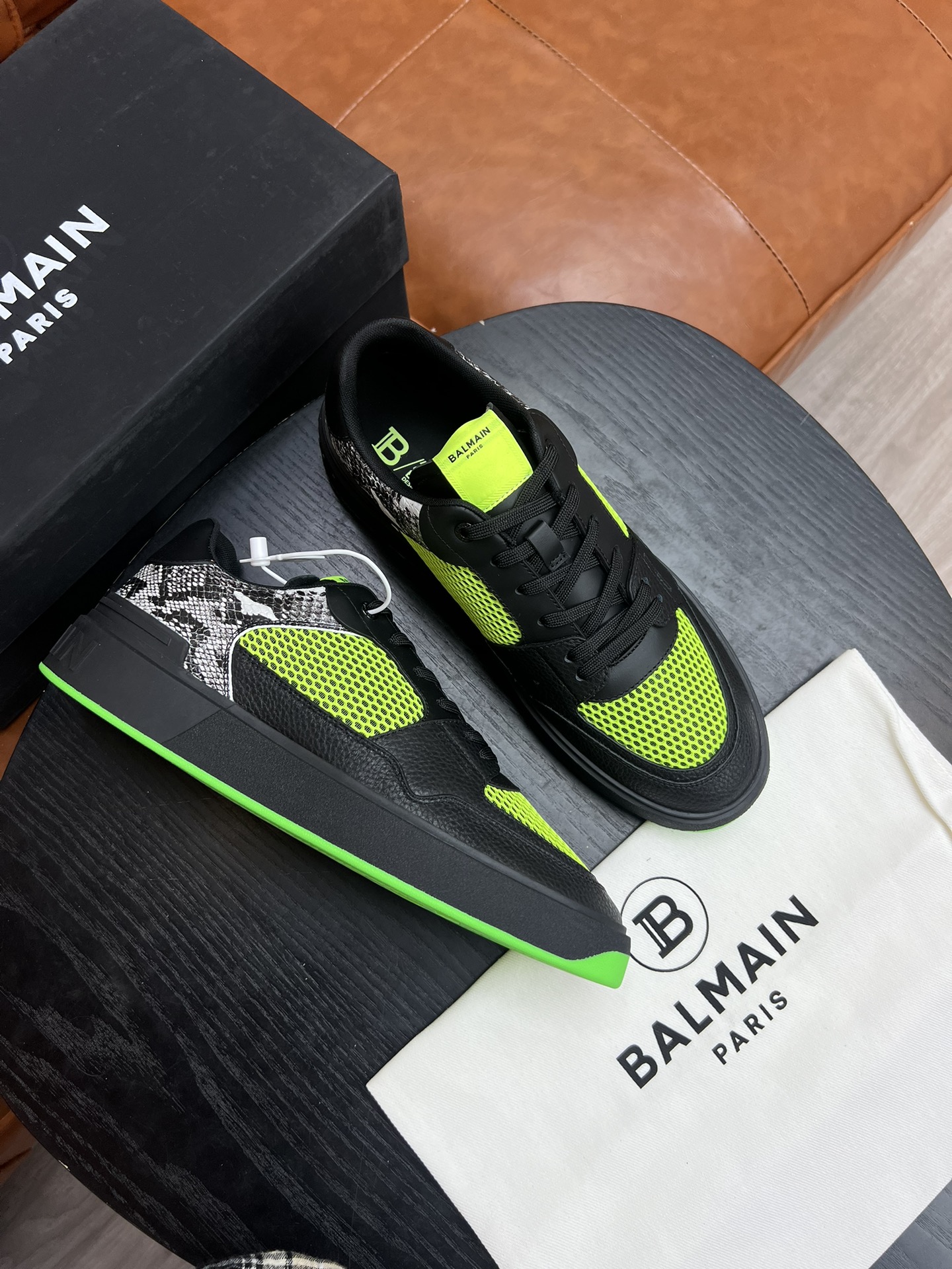 BALMAIN スニーカー バルカナイズコピー カジュアルシューズ 運動 ランニング 高品質 グリーン_4