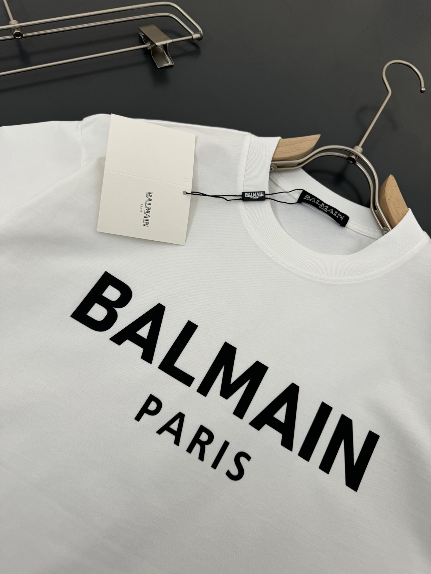 BALMAIN バルマン け tシャツコピー 短袖トップス まるくび ロゴプリント 100％綿 シンプル ホワイト_4