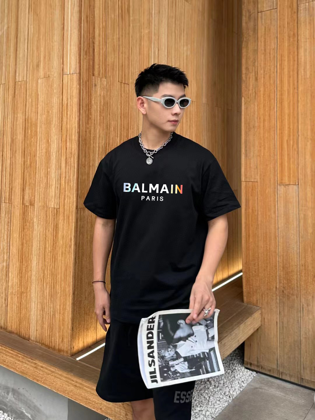 BALMAIN 人気ミシュランマンtシャツスーパーコピー 短袖 トップス 100％綿 男女兼用 ロゴプリント ブラック_3