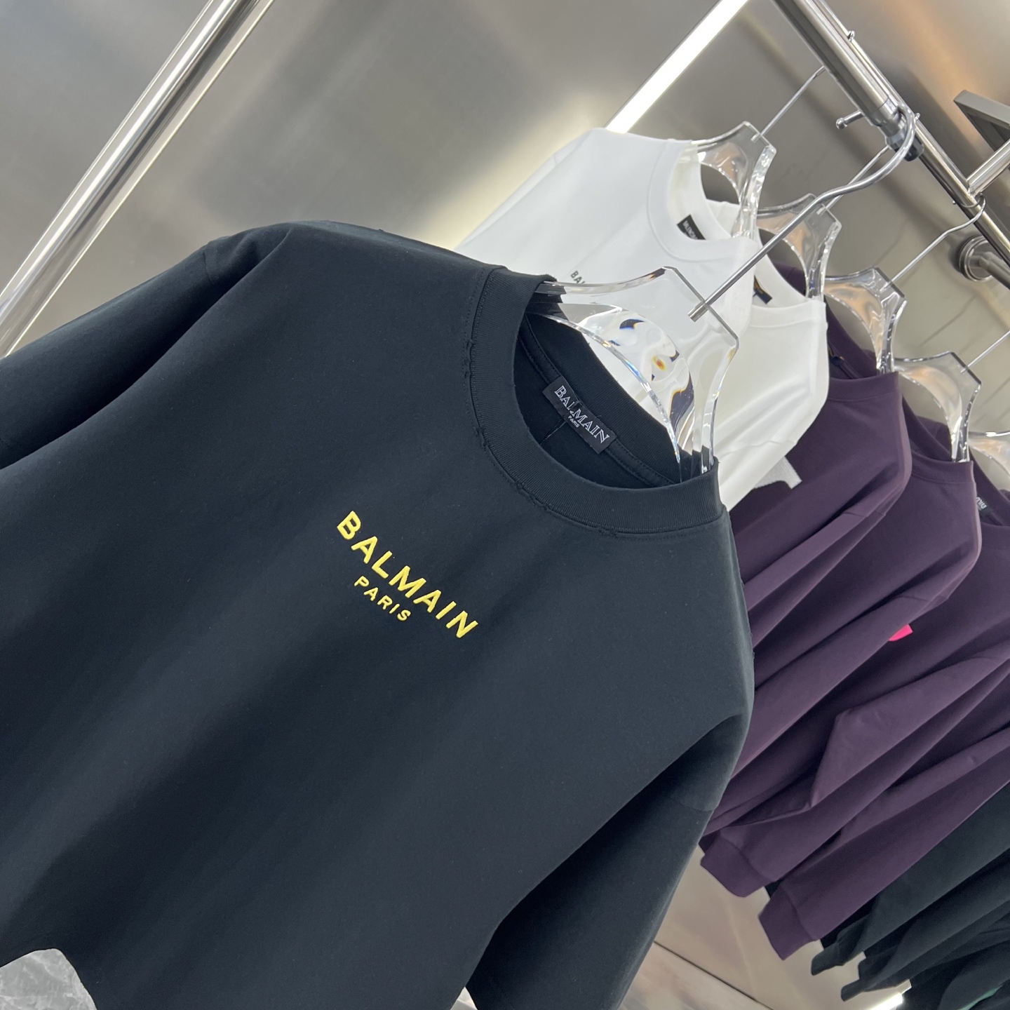 BALMAIN 1万 tシャツ ブランド偽物 半袖 プリント トップス 純綿 柔軟 男女兼用 ゆったり ブラック_3