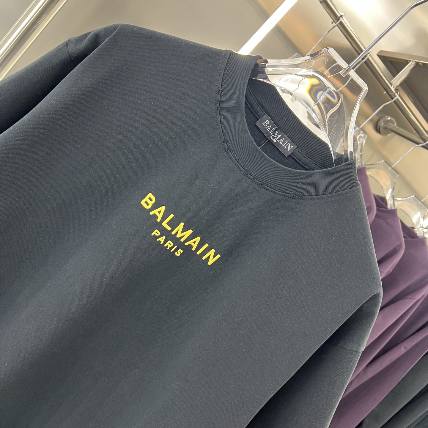 BALMAIN 1万 tシャツ ブランド偽物 半袖 プリント トップス 純綿 柔軟 男女兼用 ゆったり ブラック_5