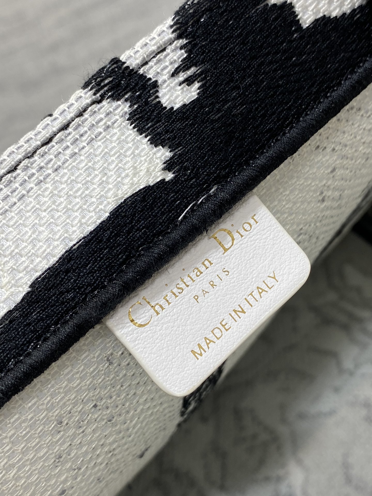 dior ショルダー バッグスーパーコピー ハンドバッグ 牛革 レザー 大容量 シンプル 優雅レディ ホワイト_8